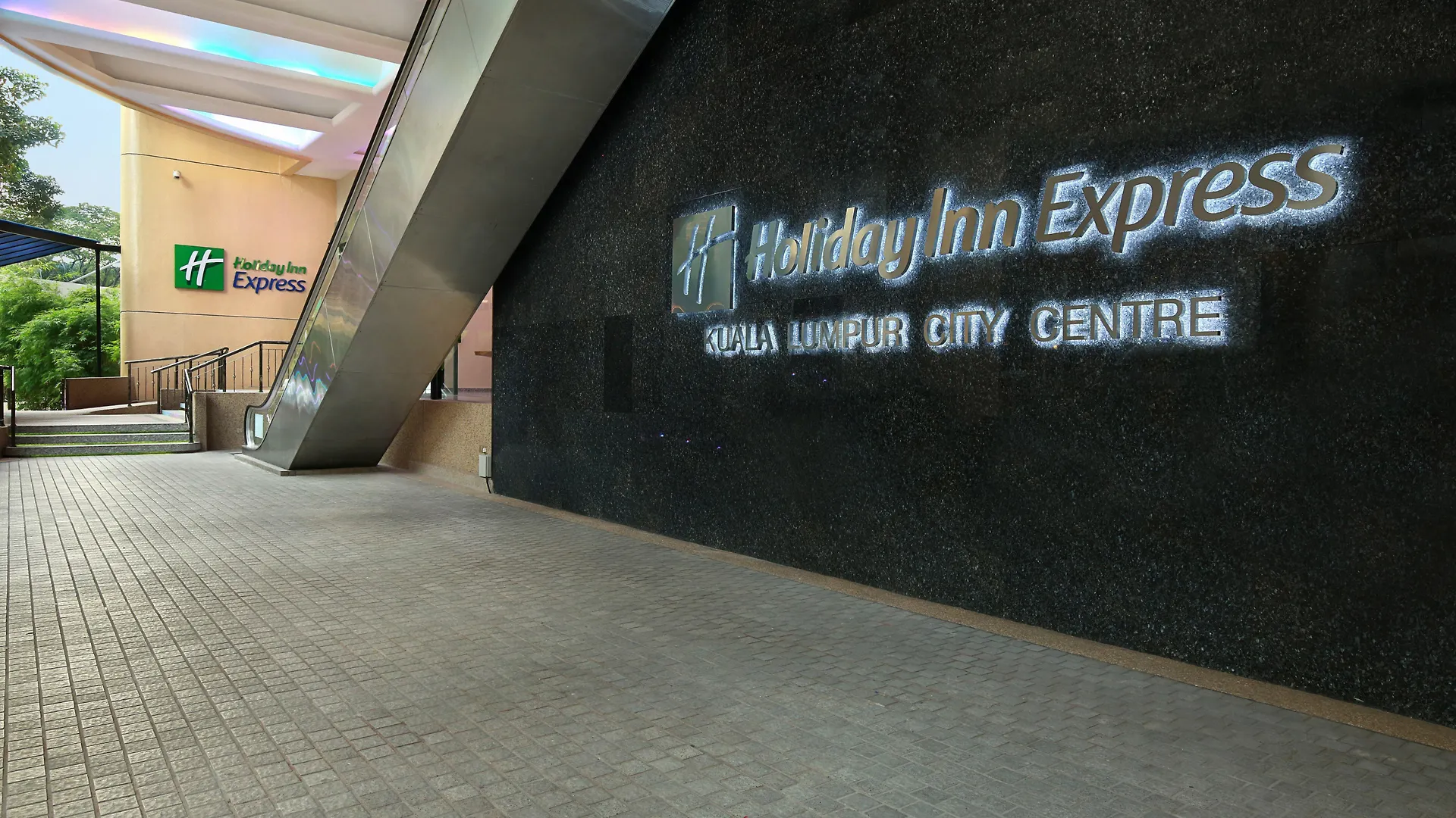 Hotel Holiday Inn Express Kuala Lumpur City Centre By Ihg