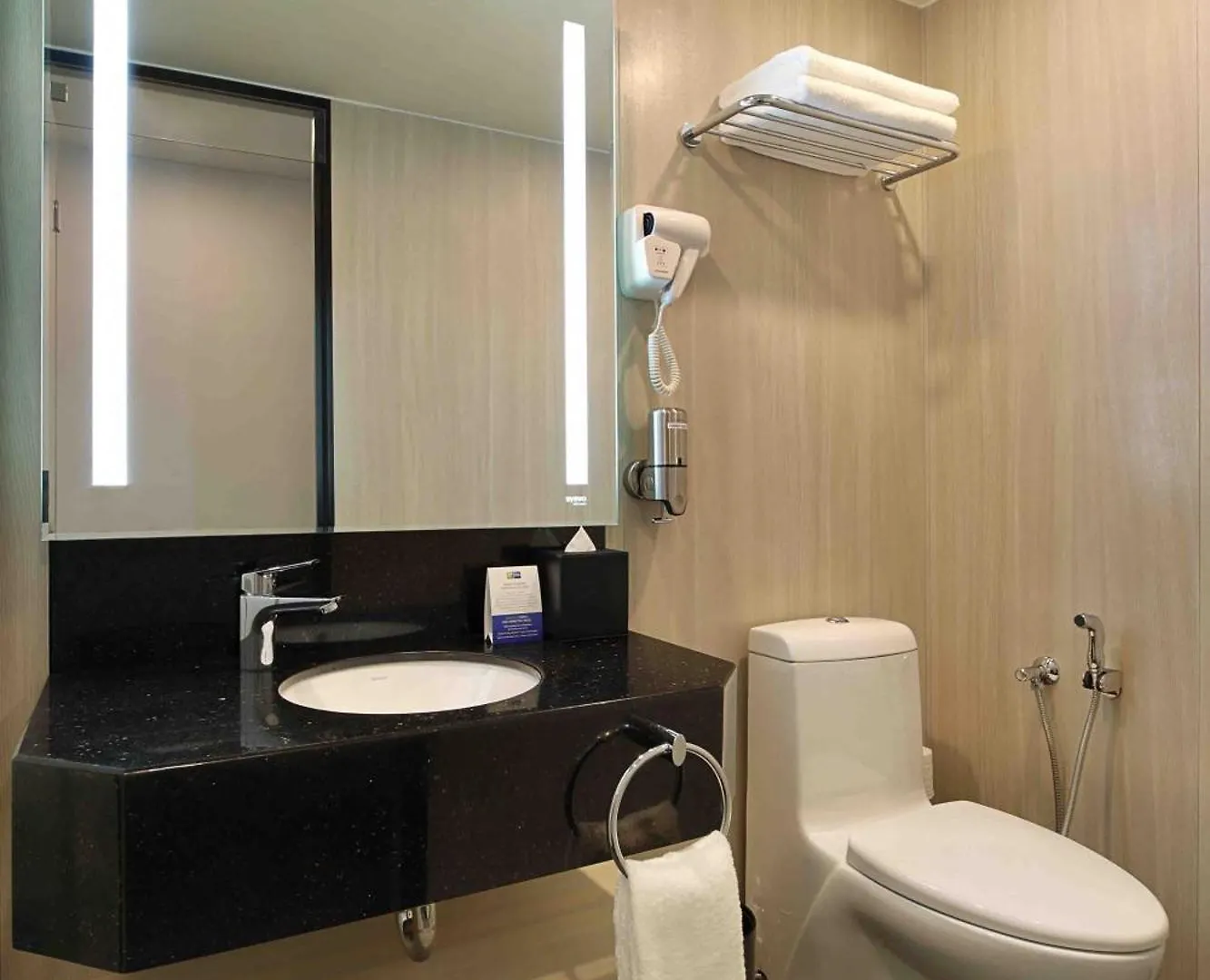 Holiday Inn Express Kuala Lumpur City Centre By Ihg Hotel