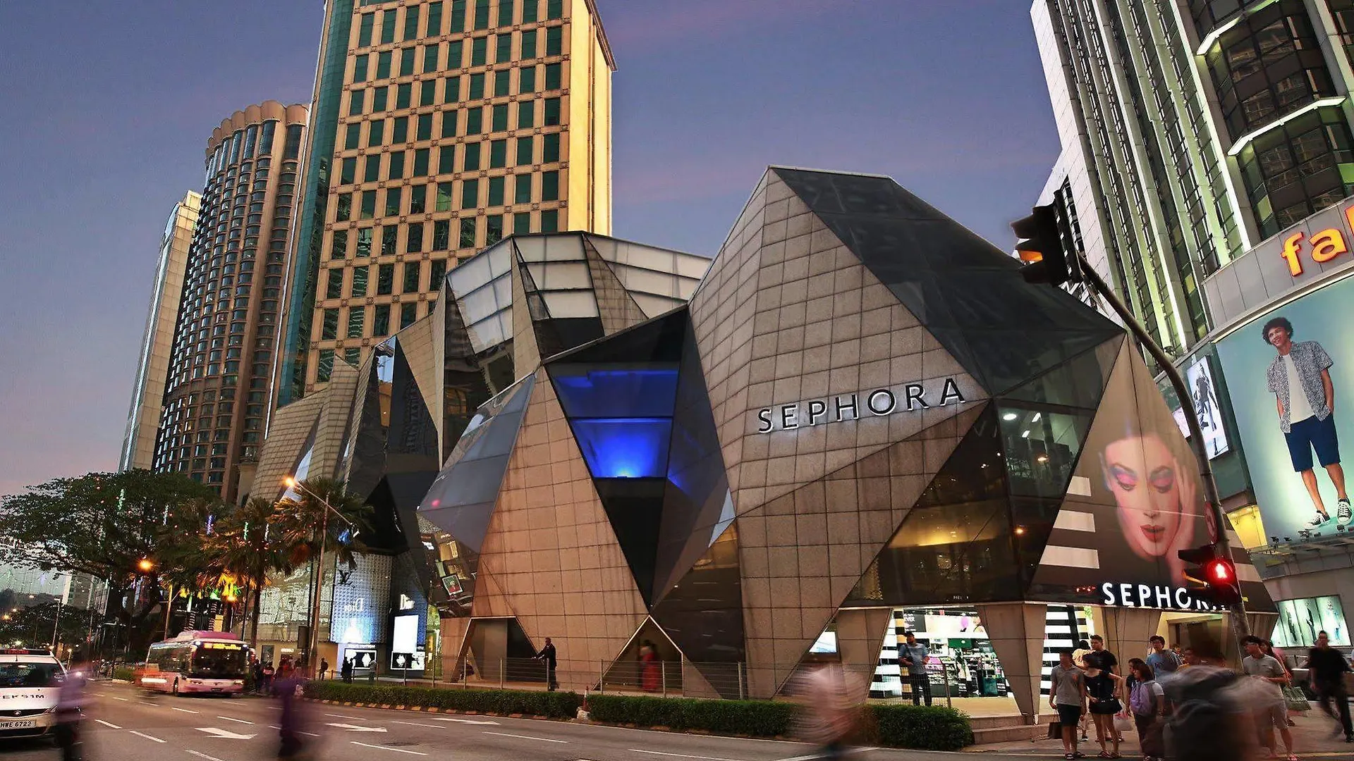 Holiday Inn Express Kuala Lumpur City Centre By Ihg Hotel
